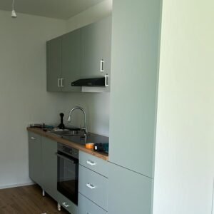 81b38910 9e55 4232 a7c8 3060d4c0dfec